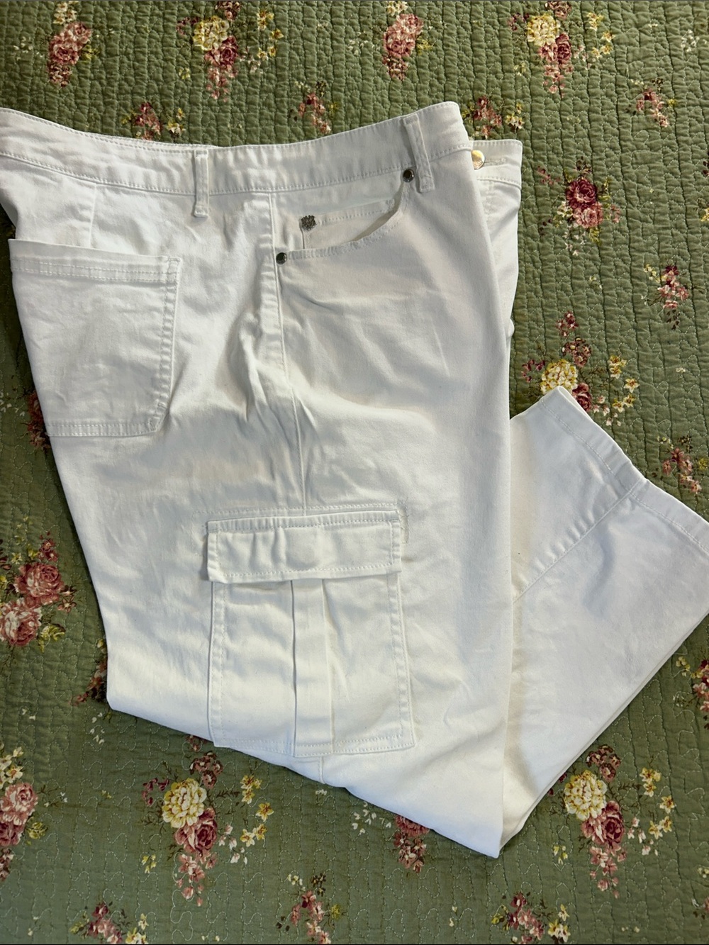 Bandolino Cargo Capri Pants Flap Pockets white women’s 12 gorpcore utility